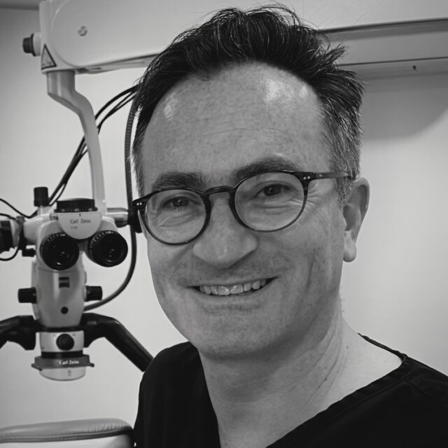 Dr Daniel Dawson